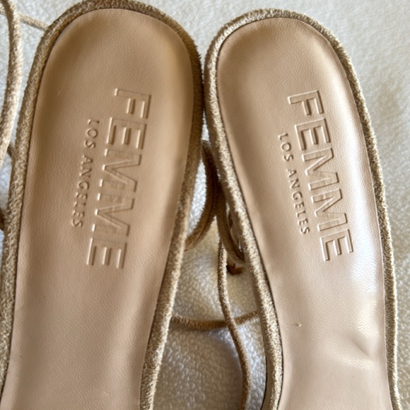 Femme LA barely there lace up heels tan size 9 - Picture 2 of 5